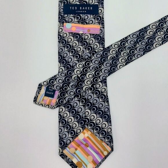 Ted Baker London 100% Imported Silk Men's Neck Tie Hand Tailored USA Black Gray - Picture 2 of 4